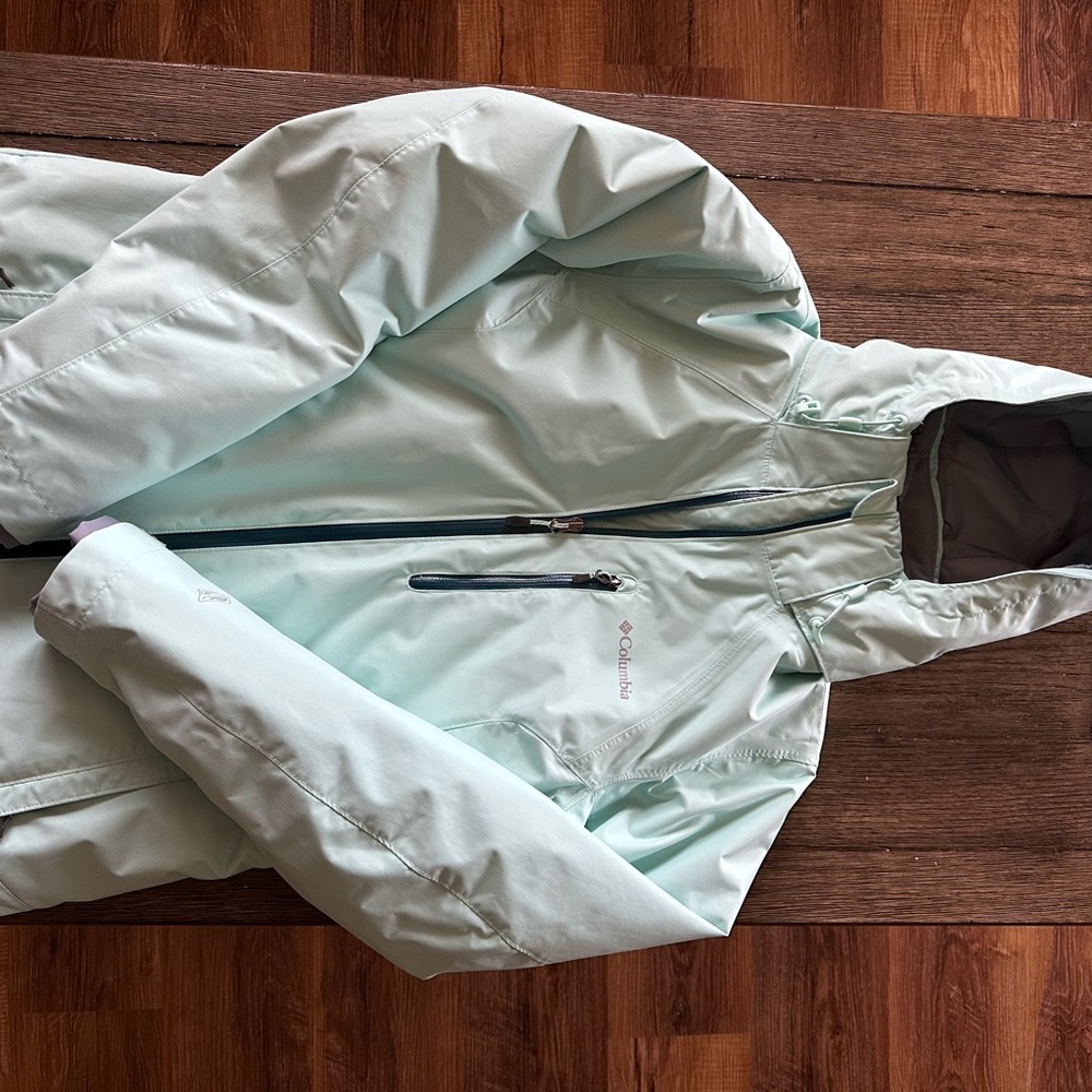 Columbia Light Green Hooded Jacket - Picture 1 of 4